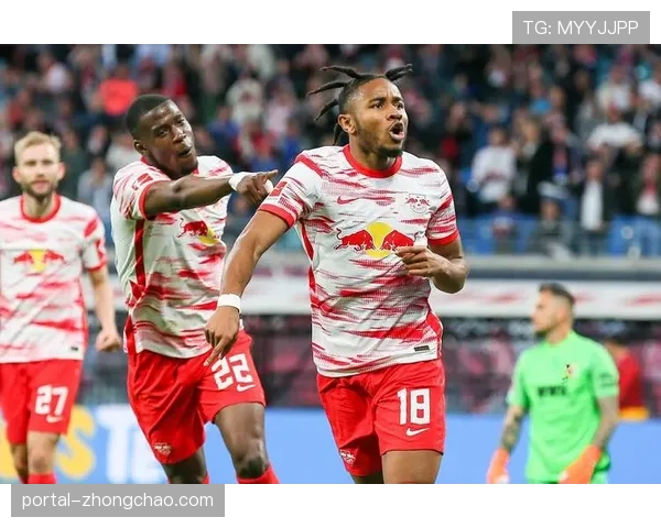 战术板解析：RB莱比锡的高位压迫如何成为德甲最具侵略性的防守武器